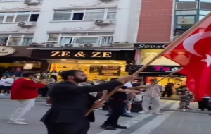  BTP Avcılar İlçe Başkanlığı’ndan Avcılar Marmara Caddesi’nde 30 Ağustos Zafer Bayramı Korteji